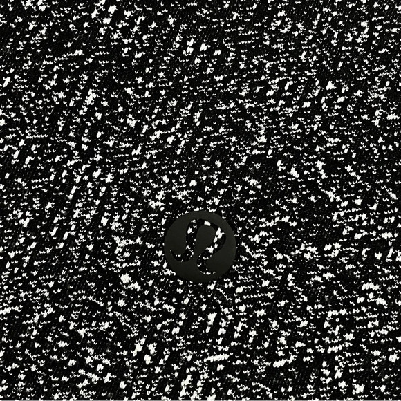 Lululemon On The Fly Pant - Picture 7 of 8